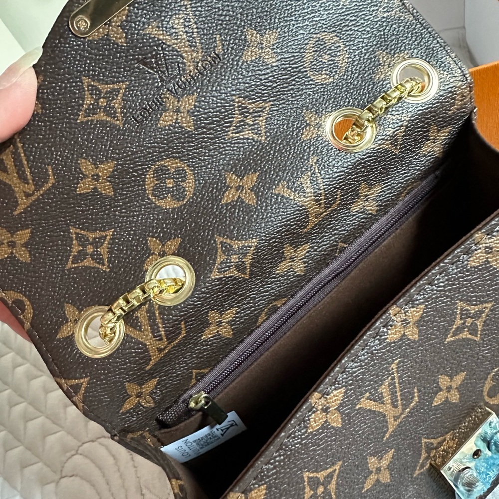 New, inspired Bag